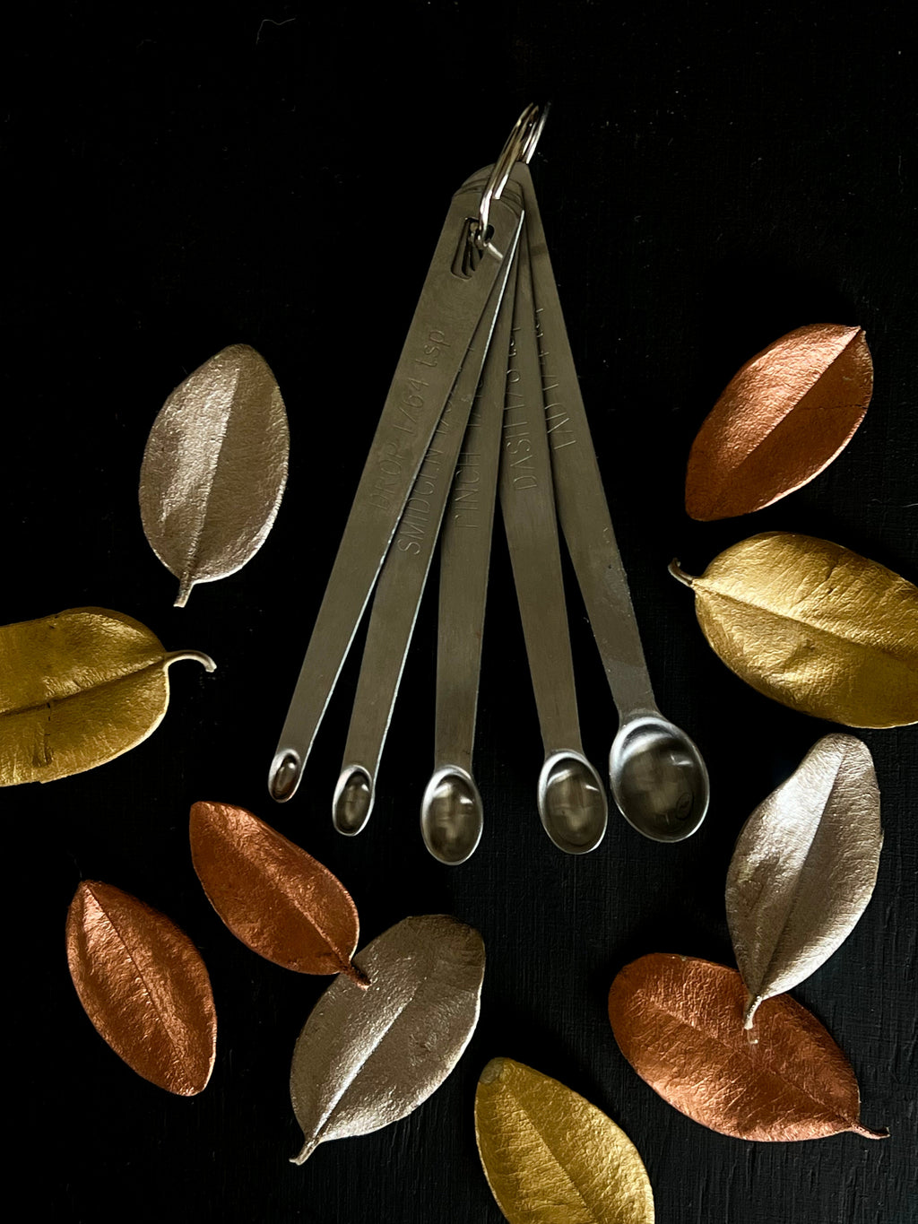 The Artisan Mini measuring Spoons for Metallic Concentrate